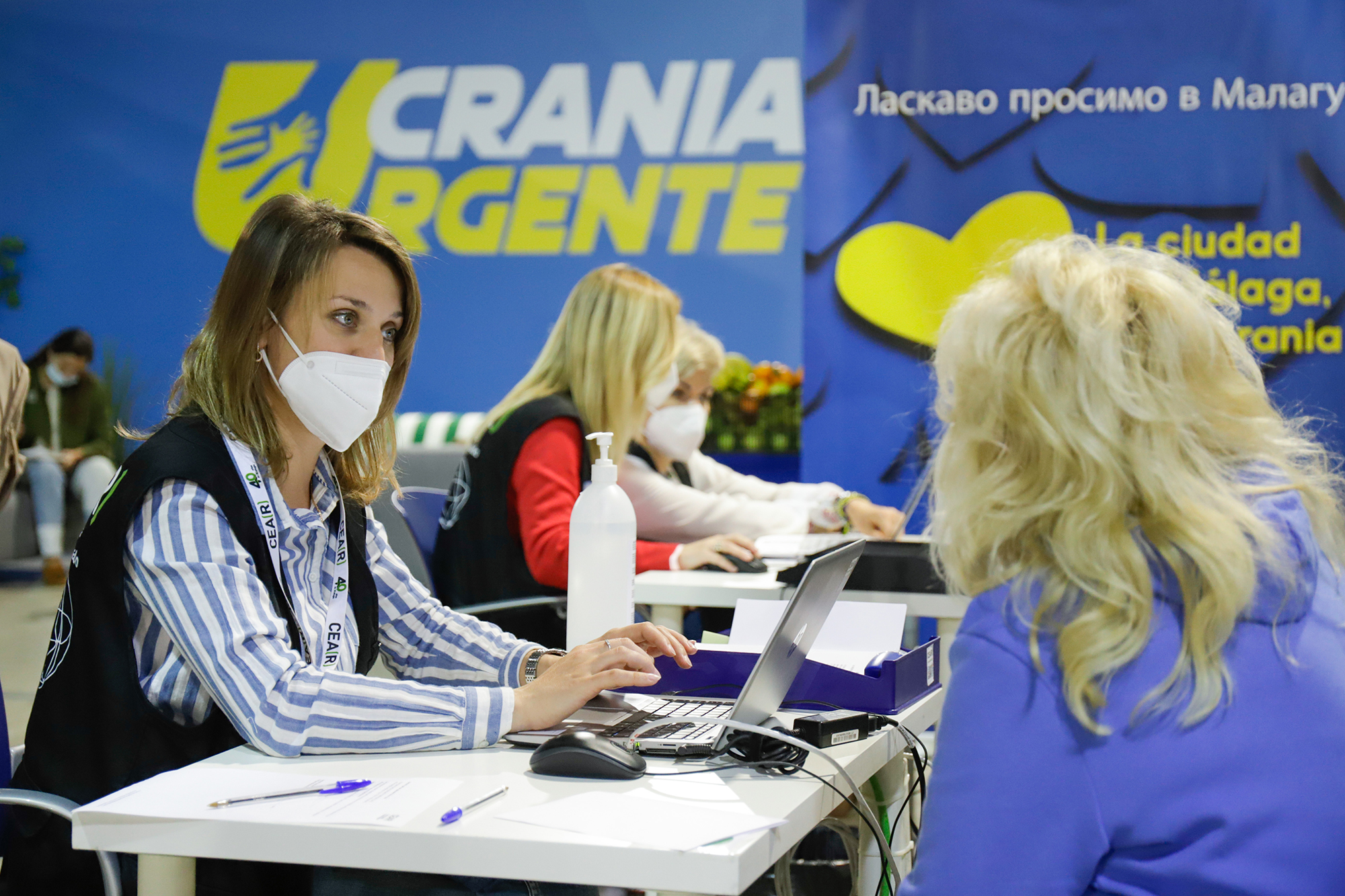 Не только выплаты и жилье. Какие права украинцев в Европе во время войны